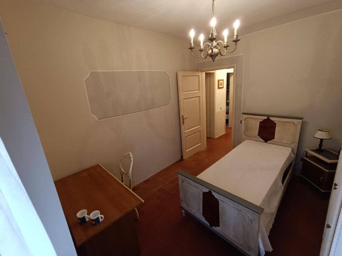 Cozy Apartment Near The City Walls Lucca Exterior foto